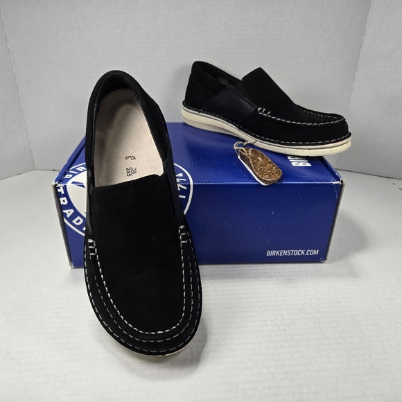 Birkenstock Unisex Duma Black Leather Slip-On Loafers Size EU 38 Reg US W7 M5